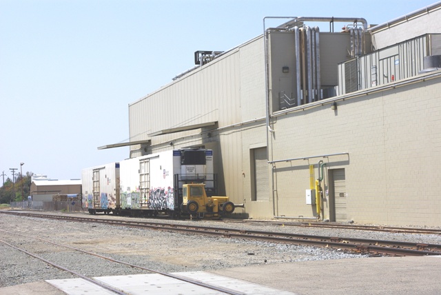 Filename: SJVR UP reefers at Cheese Factory Lemoore.JPG
Size: 153.03 KB
Today, 05:55 AM